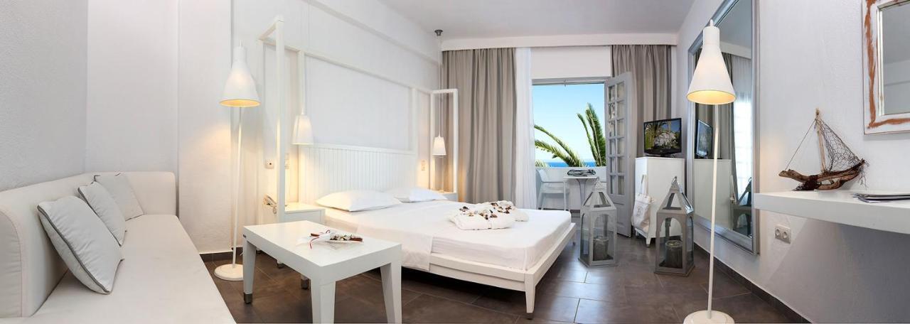 White Suites Resort أفيتوس المظهر الخارجي الصورة