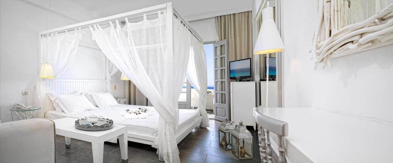 White Suites Resort أفيتوس المظهر الخارجي الصورة